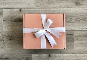 A Petite Styling Box From Short Story