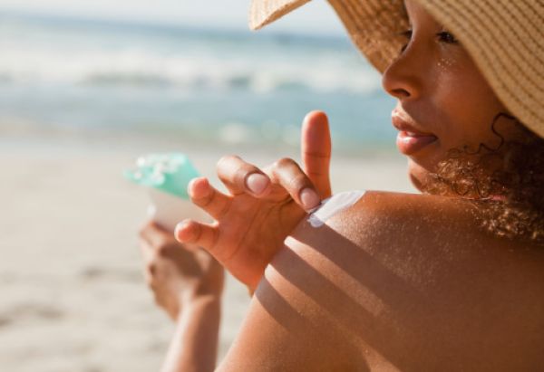 How To Care For Your Skin And Hair After A Day At The Beach
